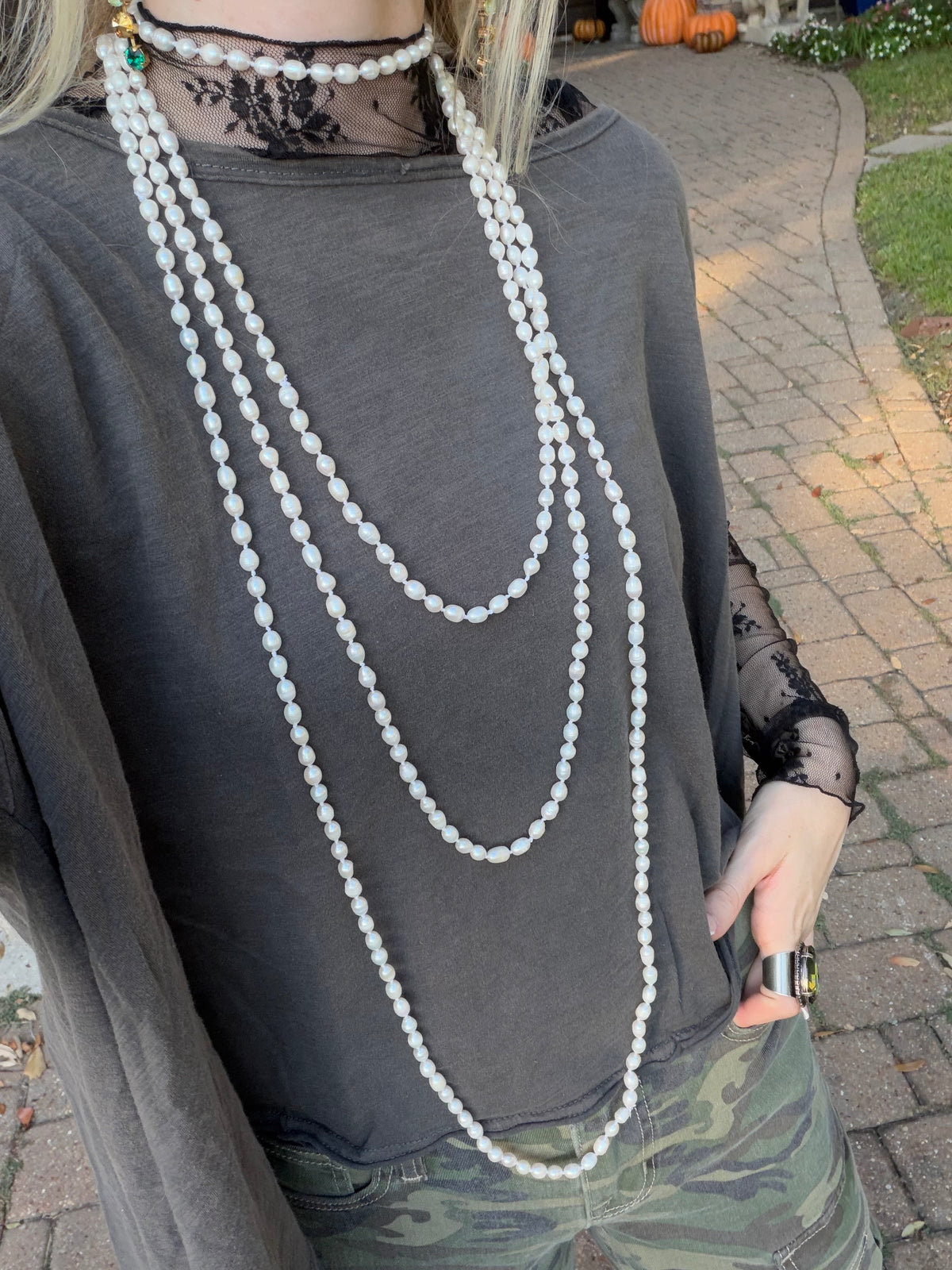 Natural knotted Pearls