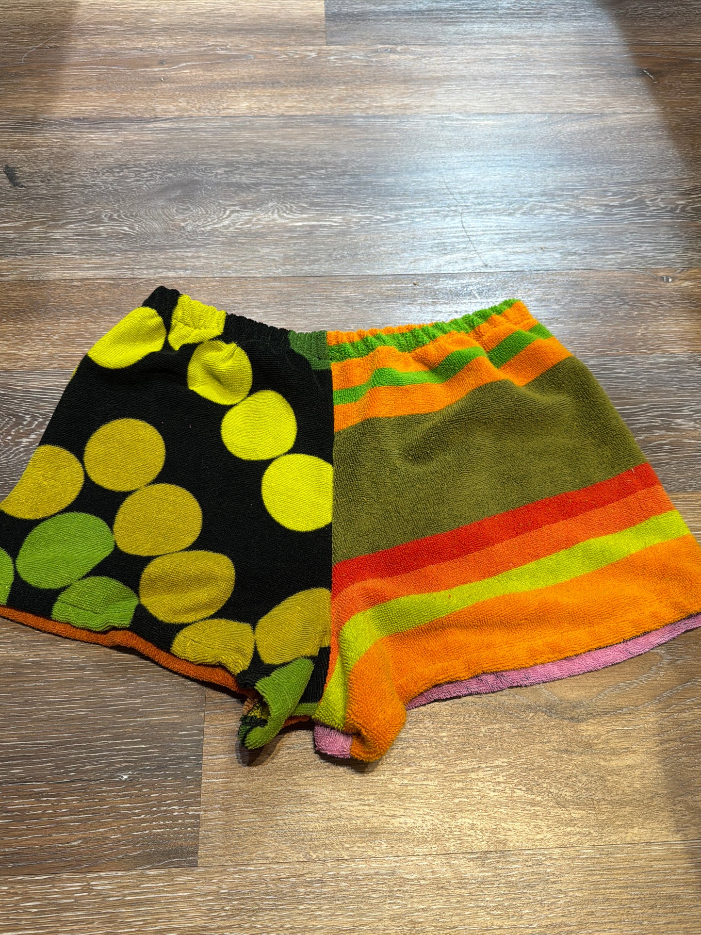 BEACH TOWEL SHORTS