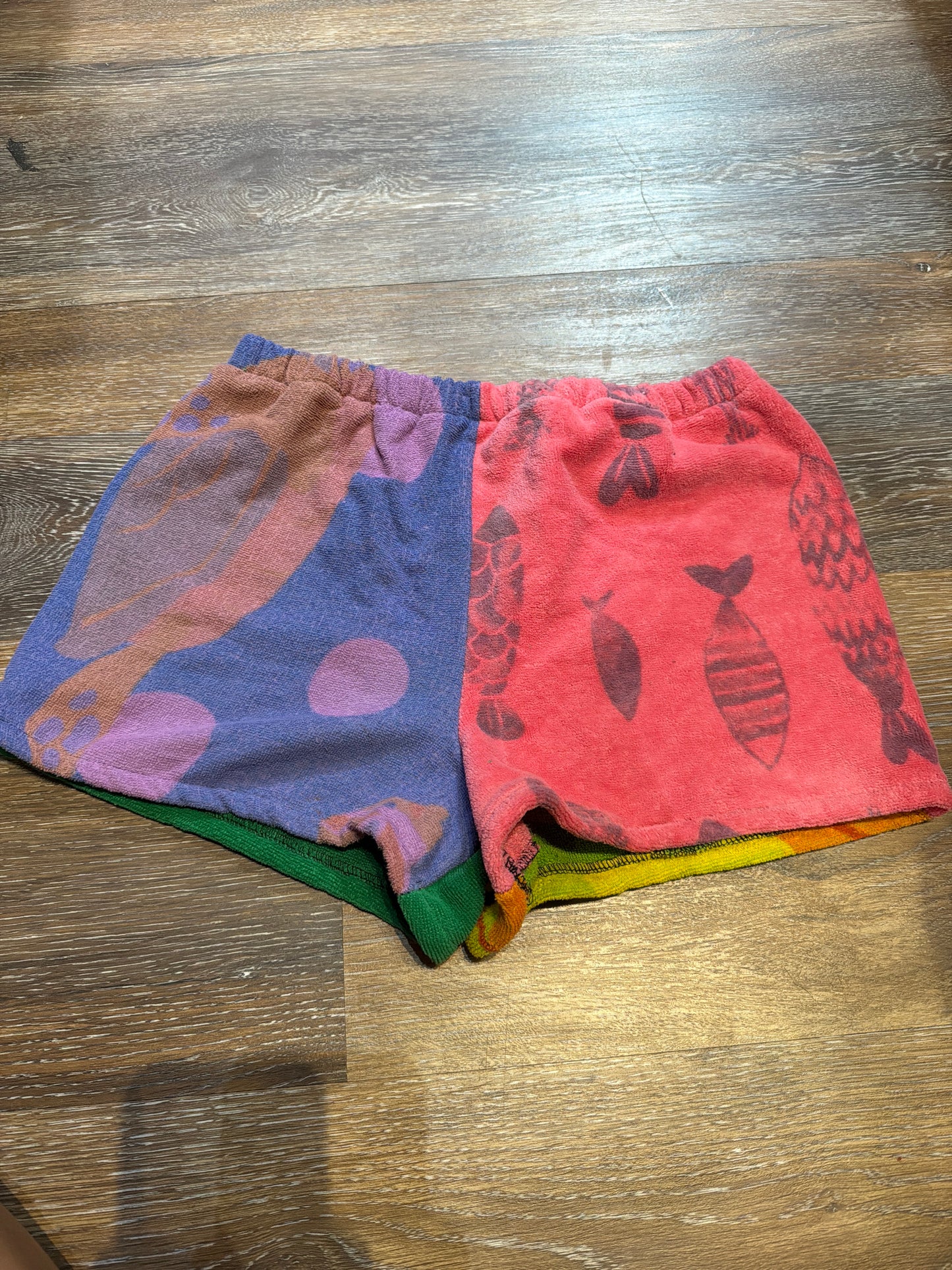 BEACH TOWEL SHORTS