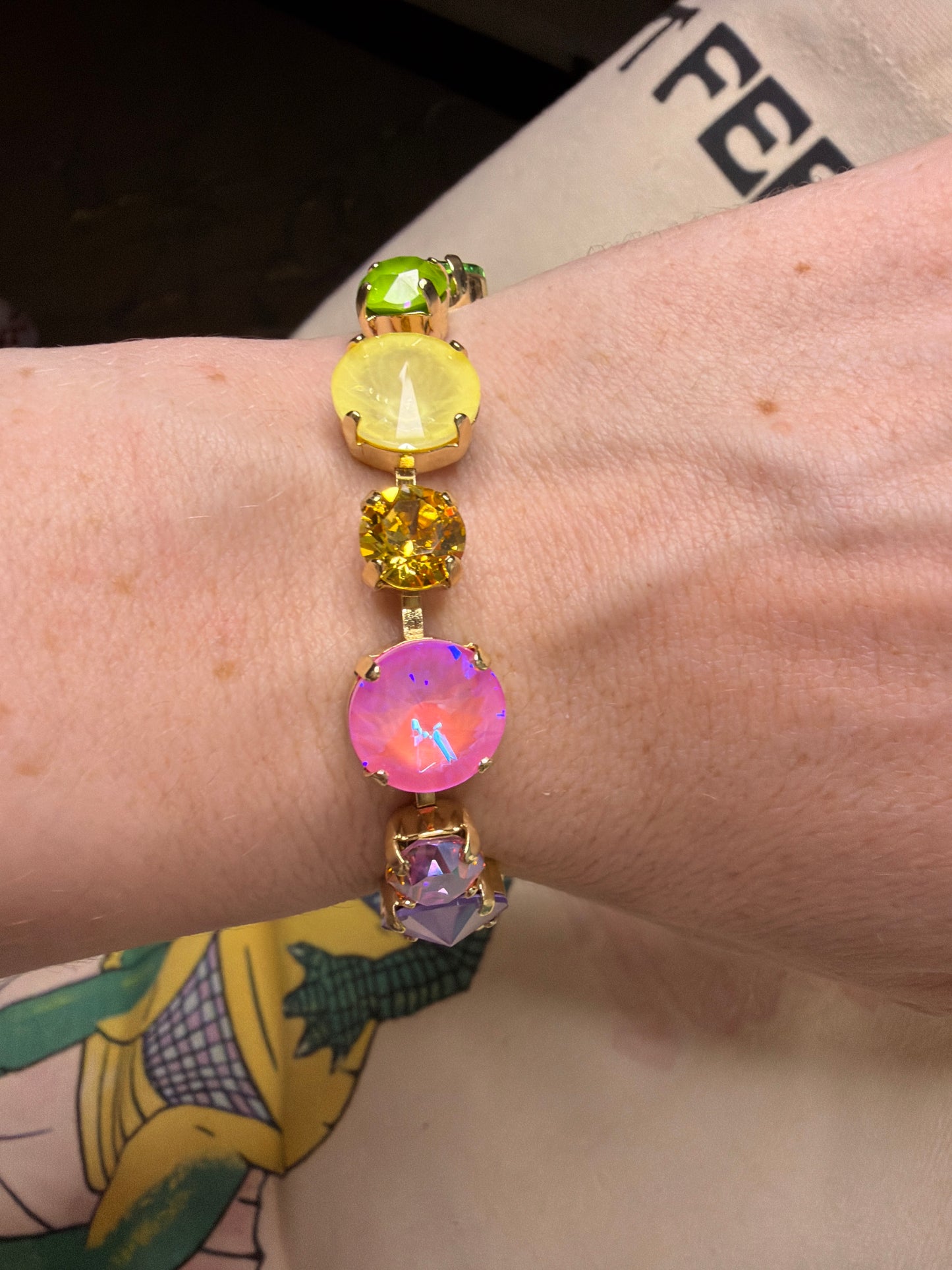 Claire’s Surprise Magnetic Bracelet