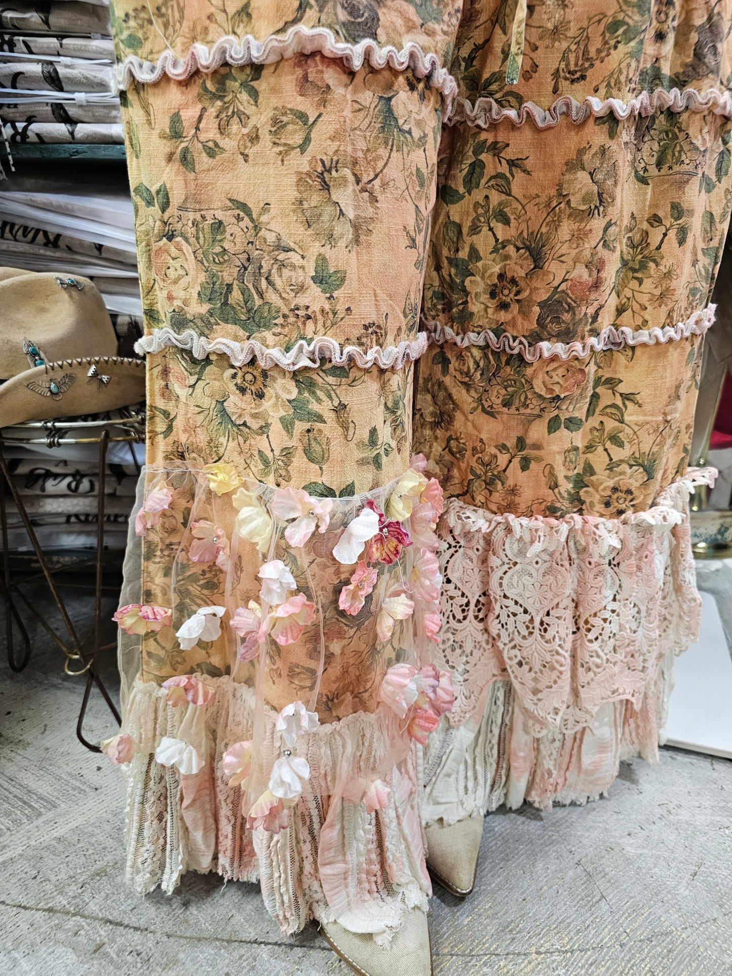 Lacy Blooms Pant