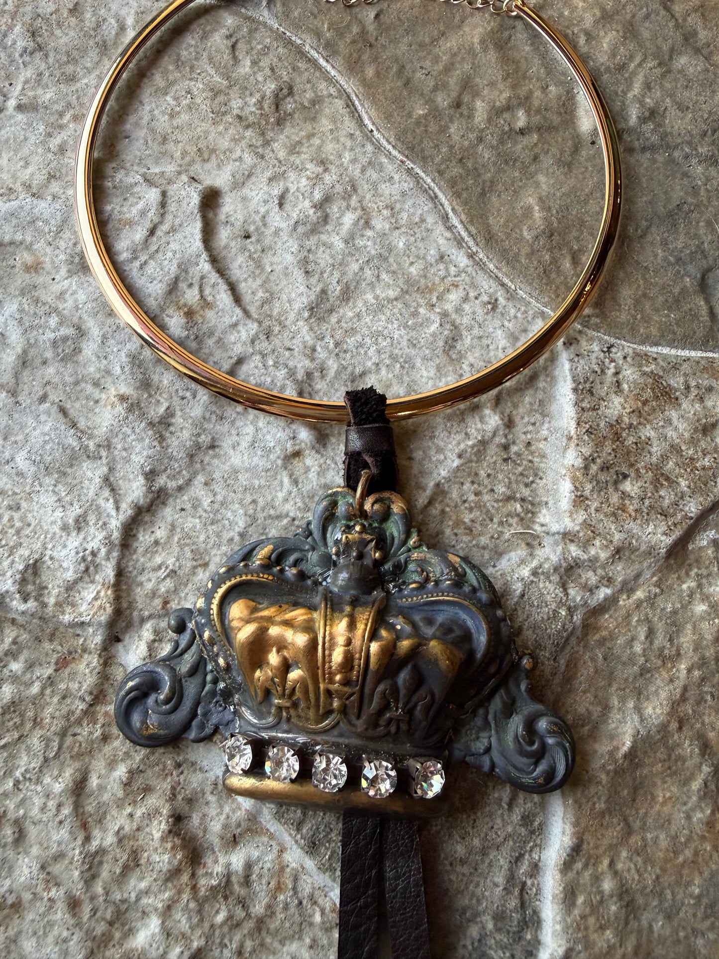 Vintage Crown Gold Choker