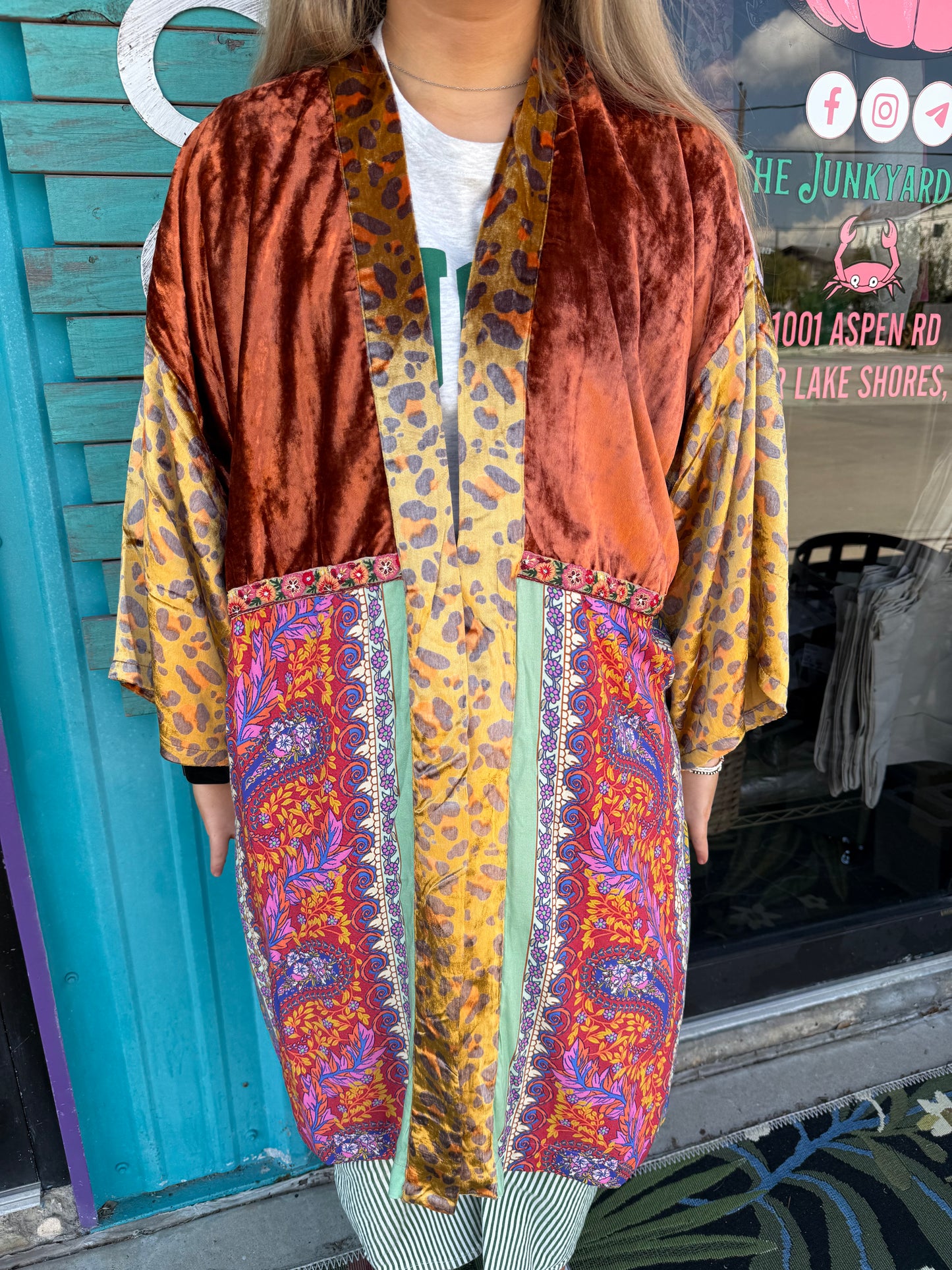 Nova Cheetah Kimono | Animal Print Romantic Short Robe
