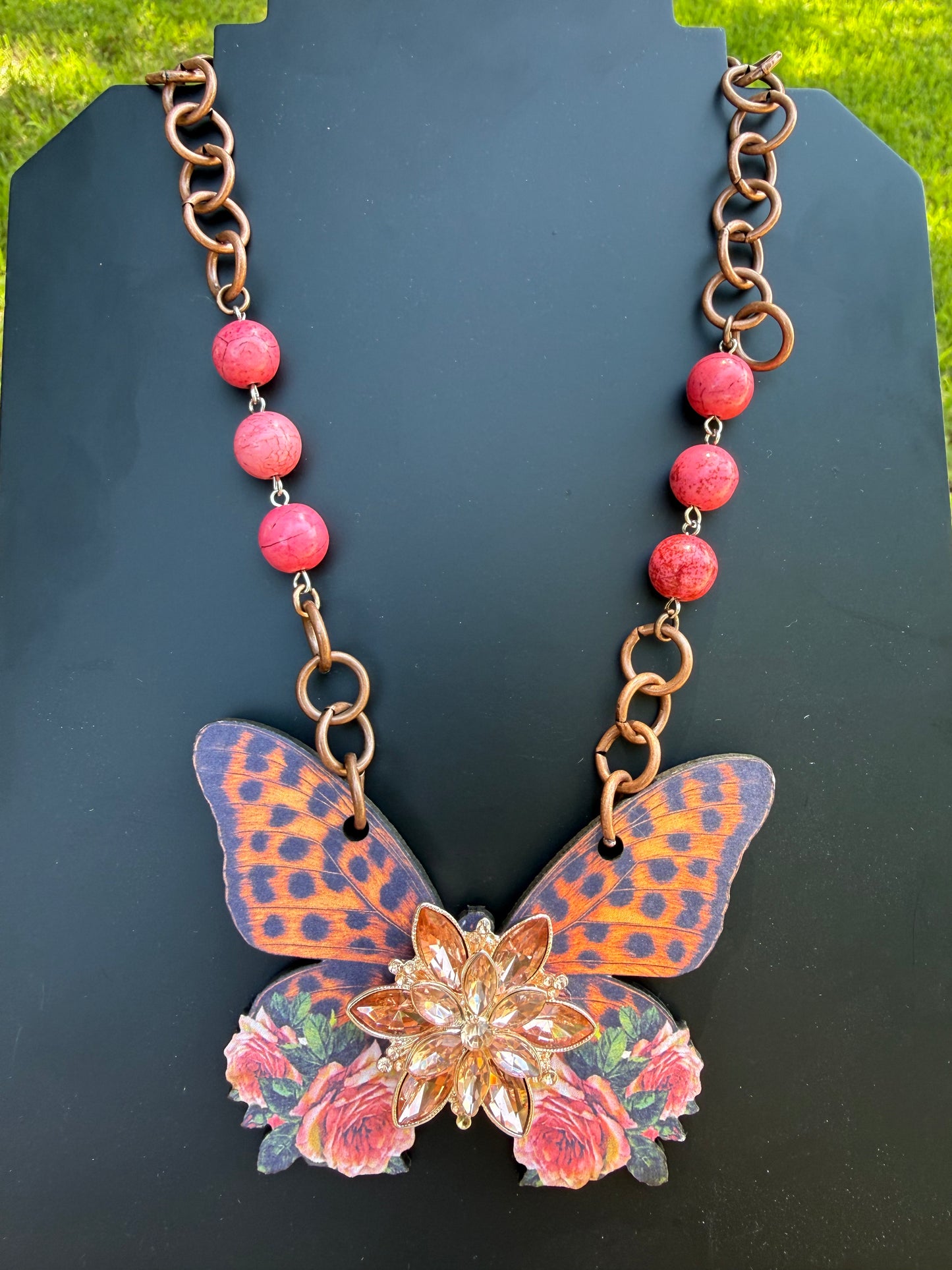 Flower Burst Leopard Butterfly Necklace