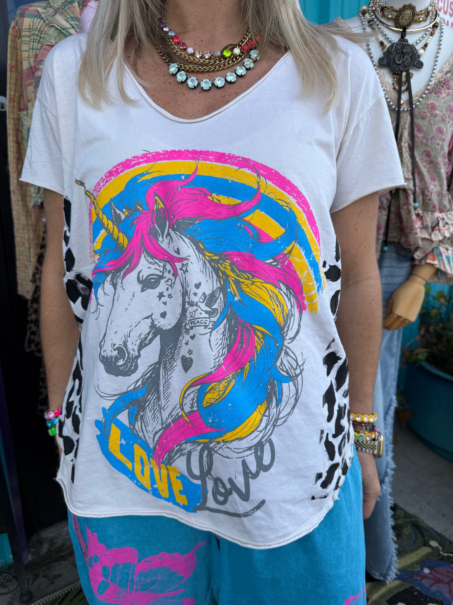 LOVE UNICORN T-SHIRT