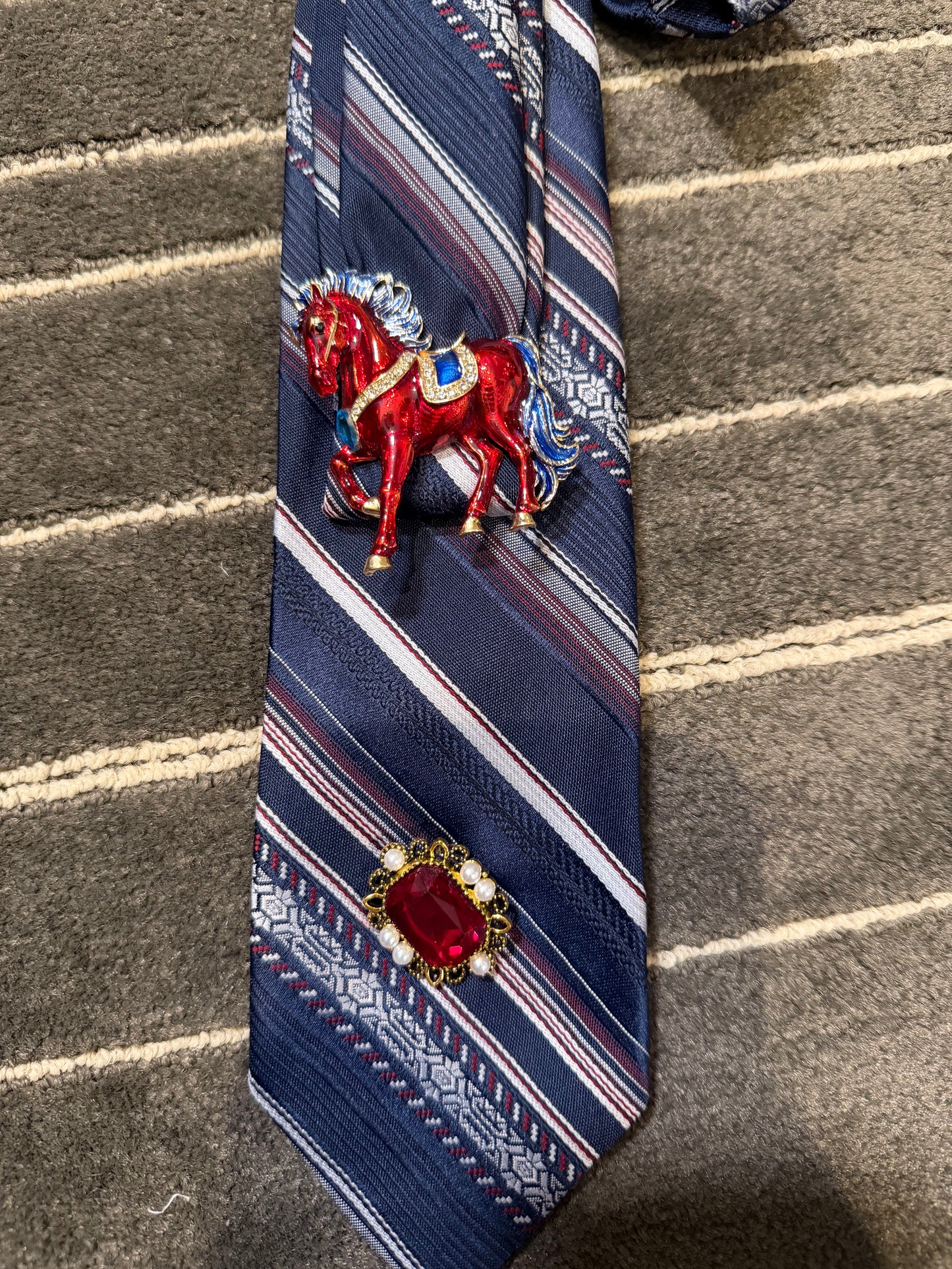 Midnight Canter Tie Necklace