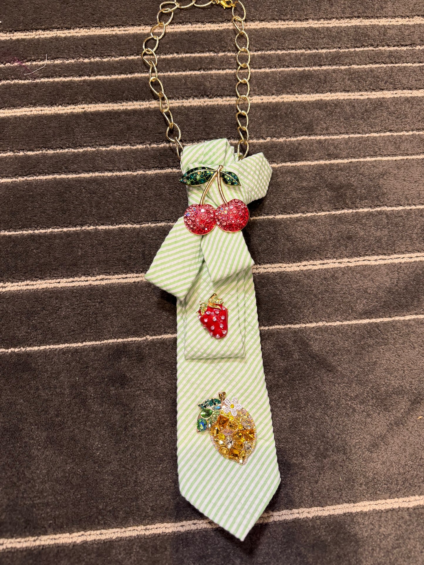 Freshly Picked Tie Necklace