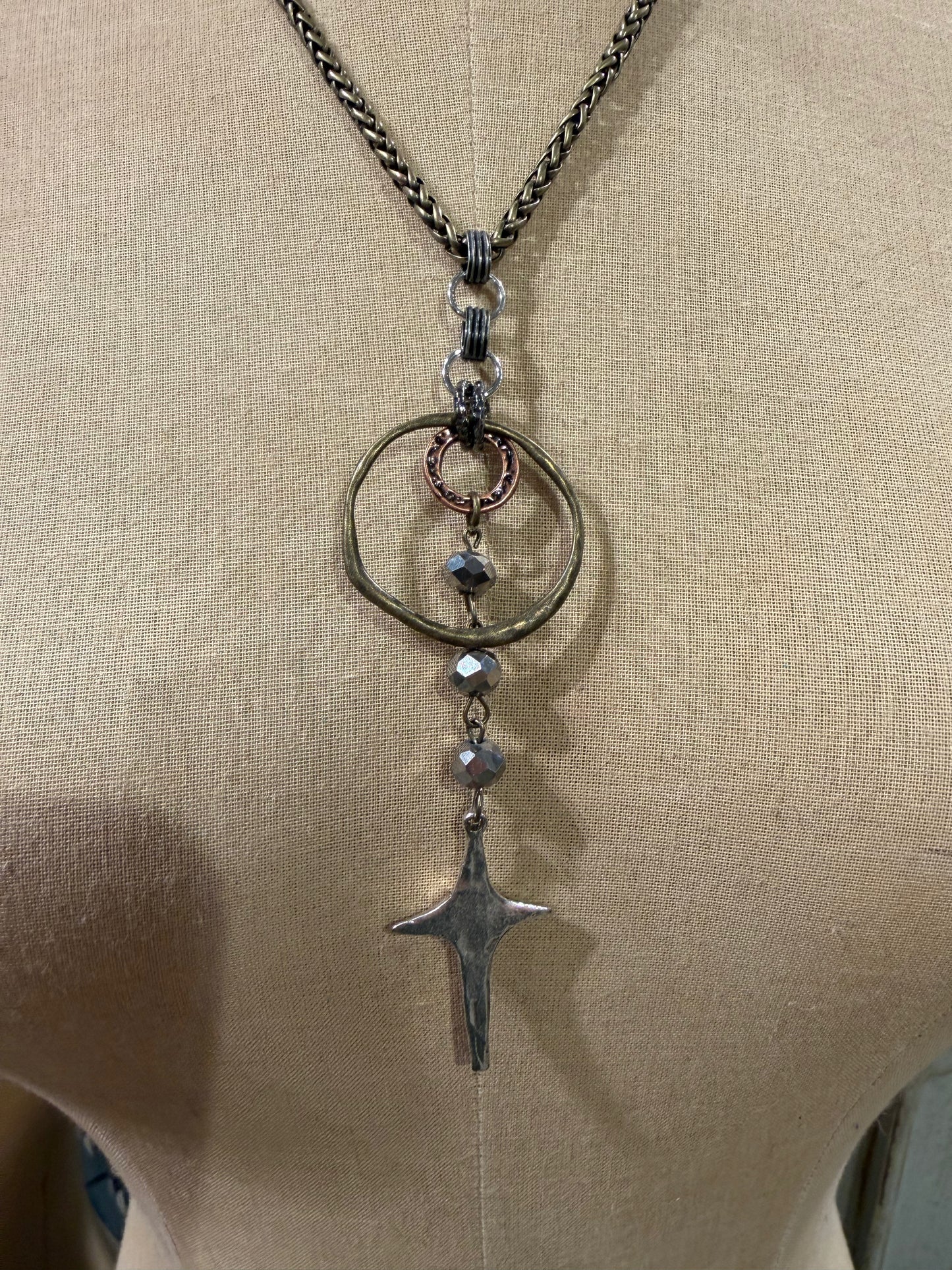 Silver Dimond Drop Necklace