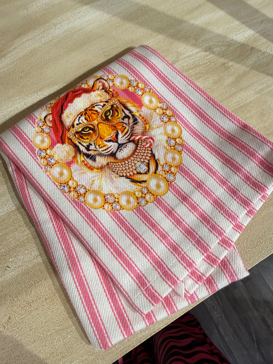 Kitchen Decorative Towel (pink tiger)