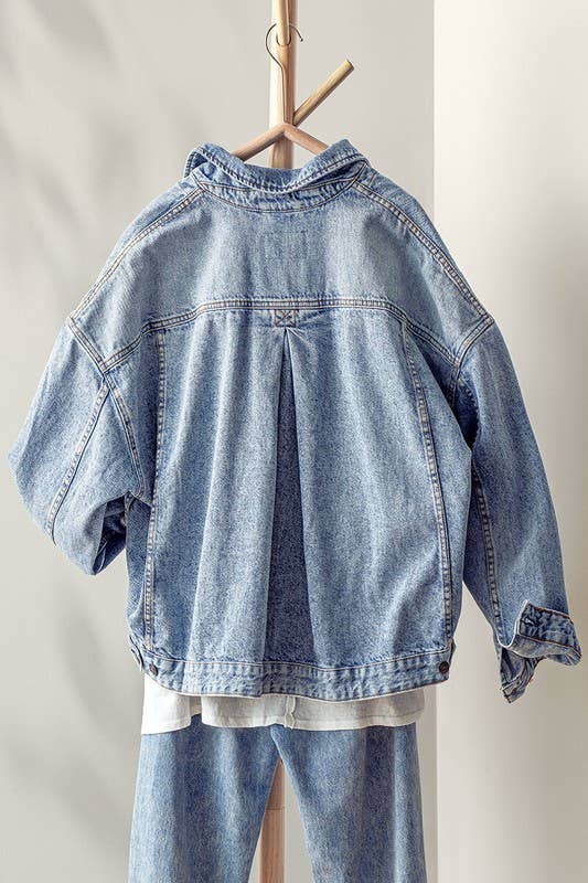 DENIM BUTTON-UP JACKET