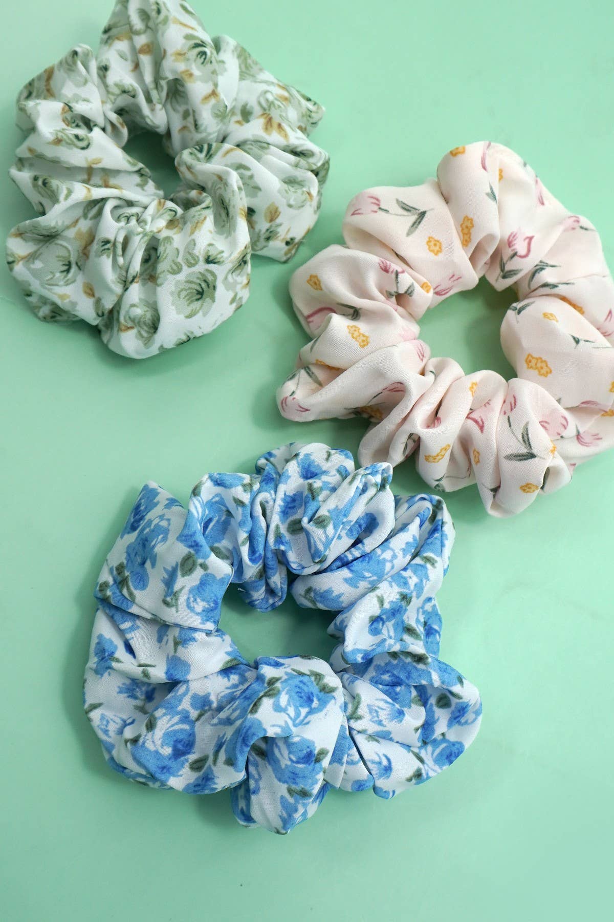 CHIFFON FLORAL TOILE SCRUNCHIES SET OF 3