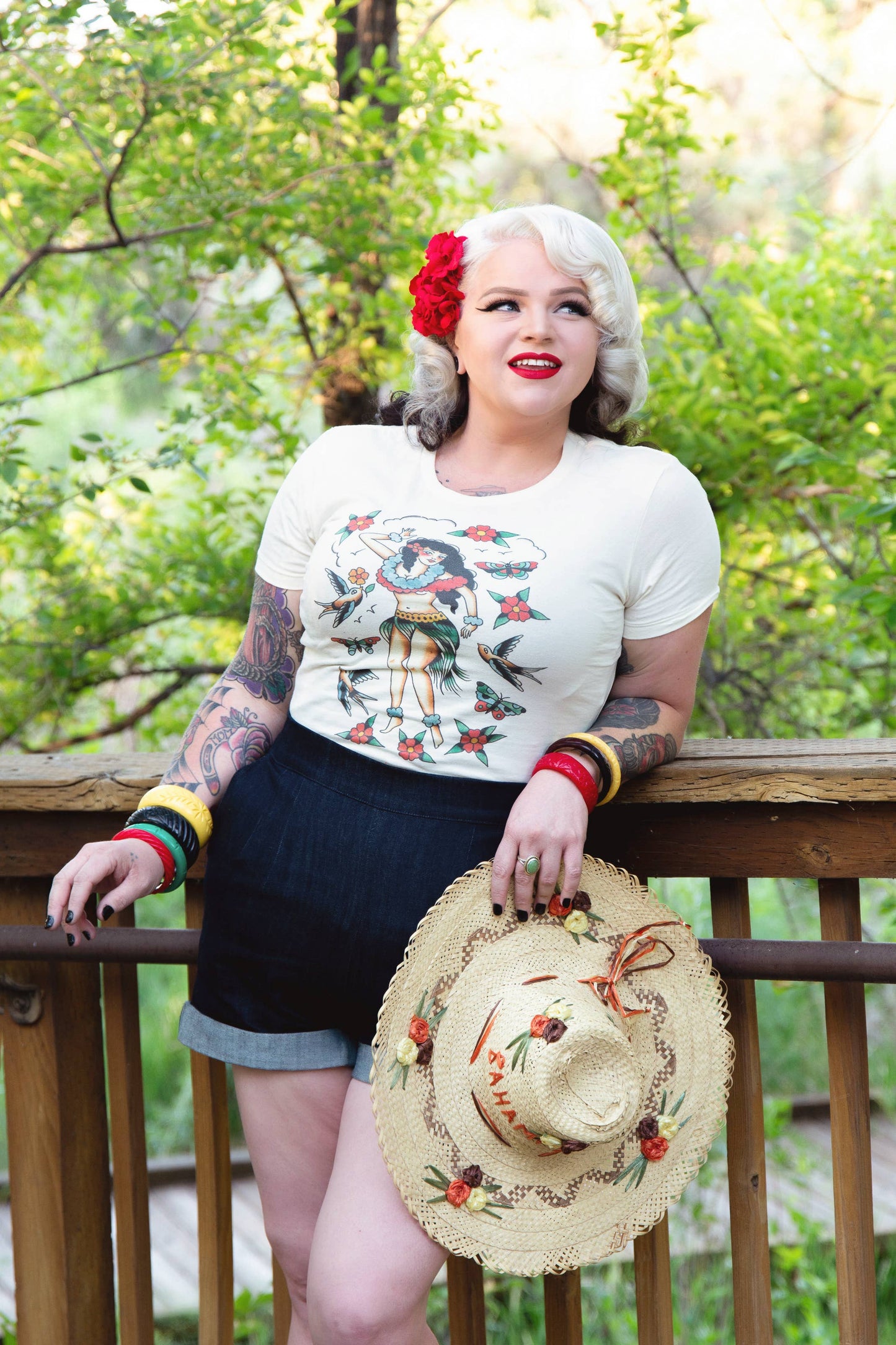 Hoaloha Fitted Tee in Ivory