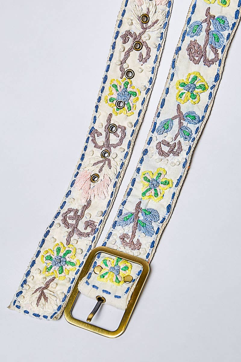 Handcrafted Flower Embroidered Bead Accessory Belt