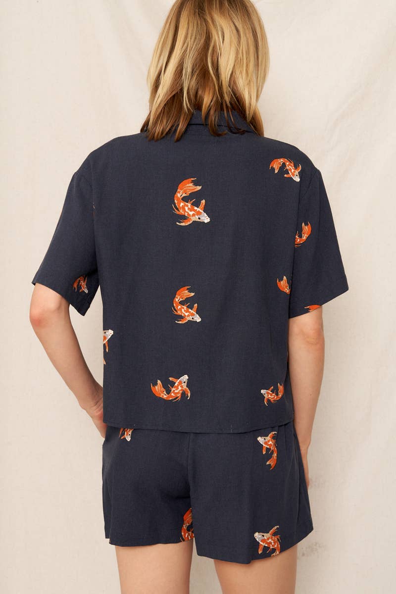 Koi Fish Print Short Sleeve Button Down Shirt