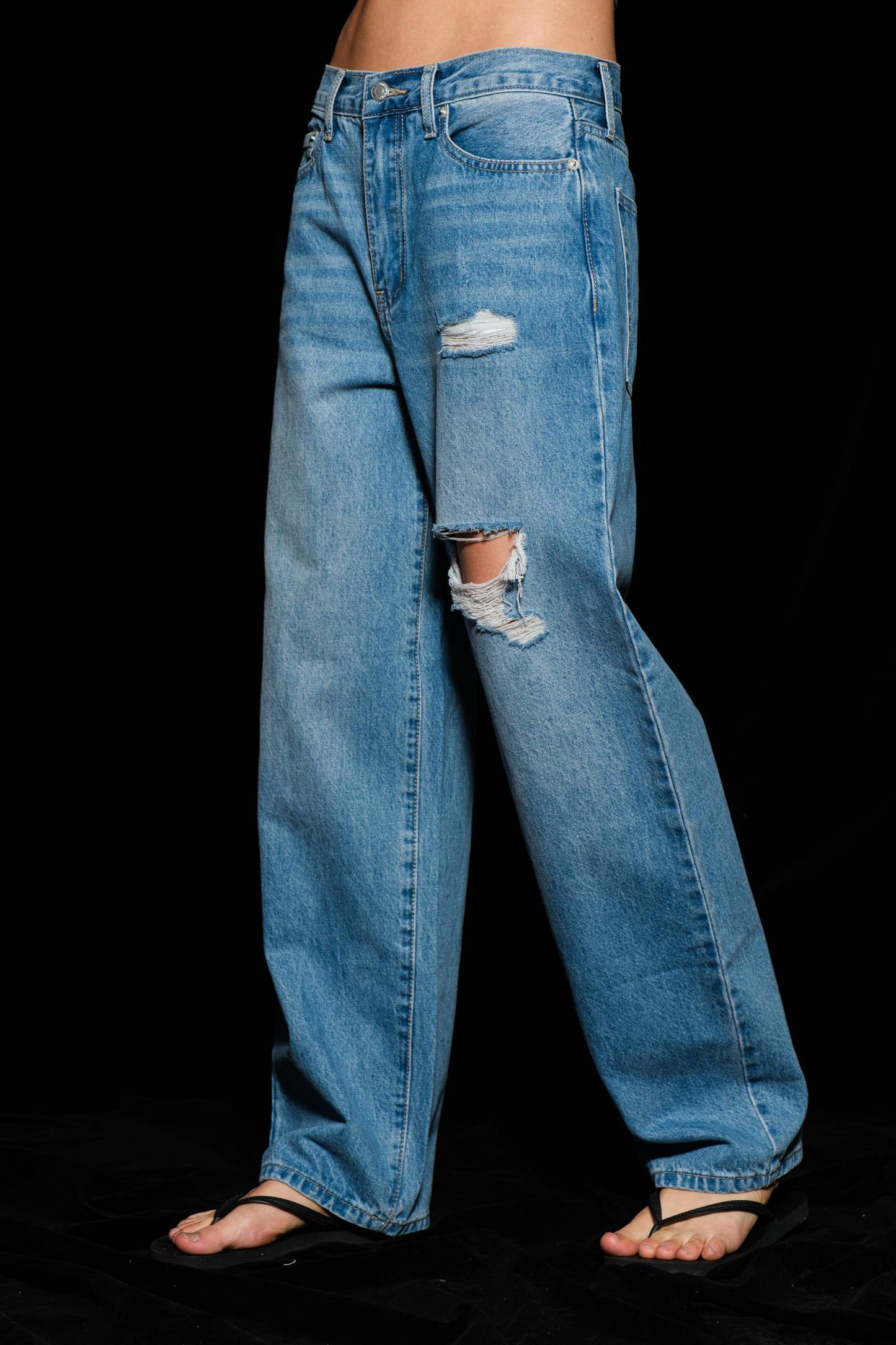 BAGGY JEANS