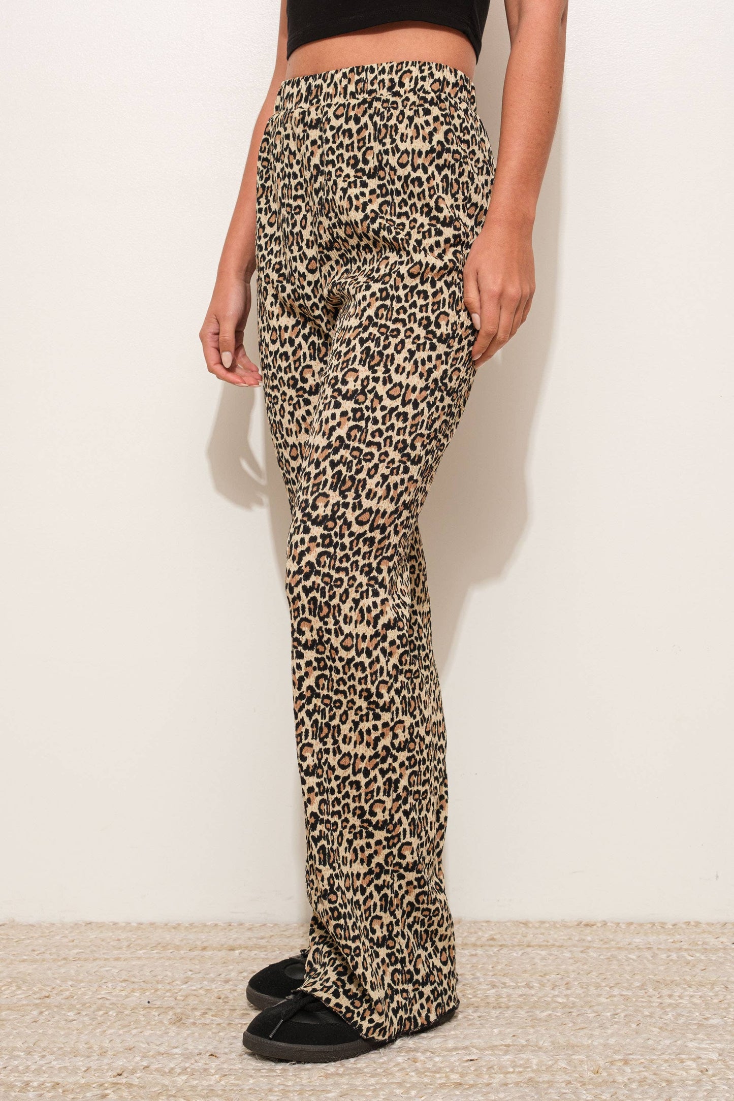 LEOPARD FLARE PANTS