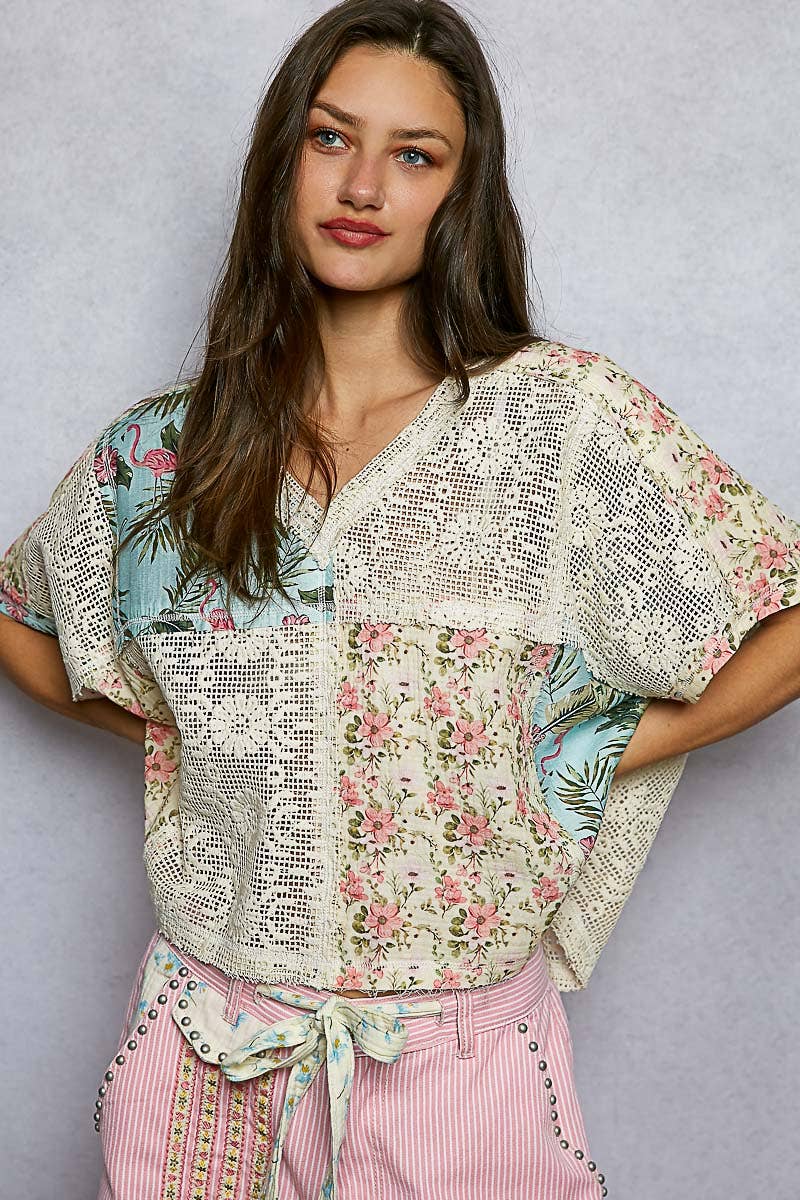 V-Neck Lace See Through Double Gauze Blouse