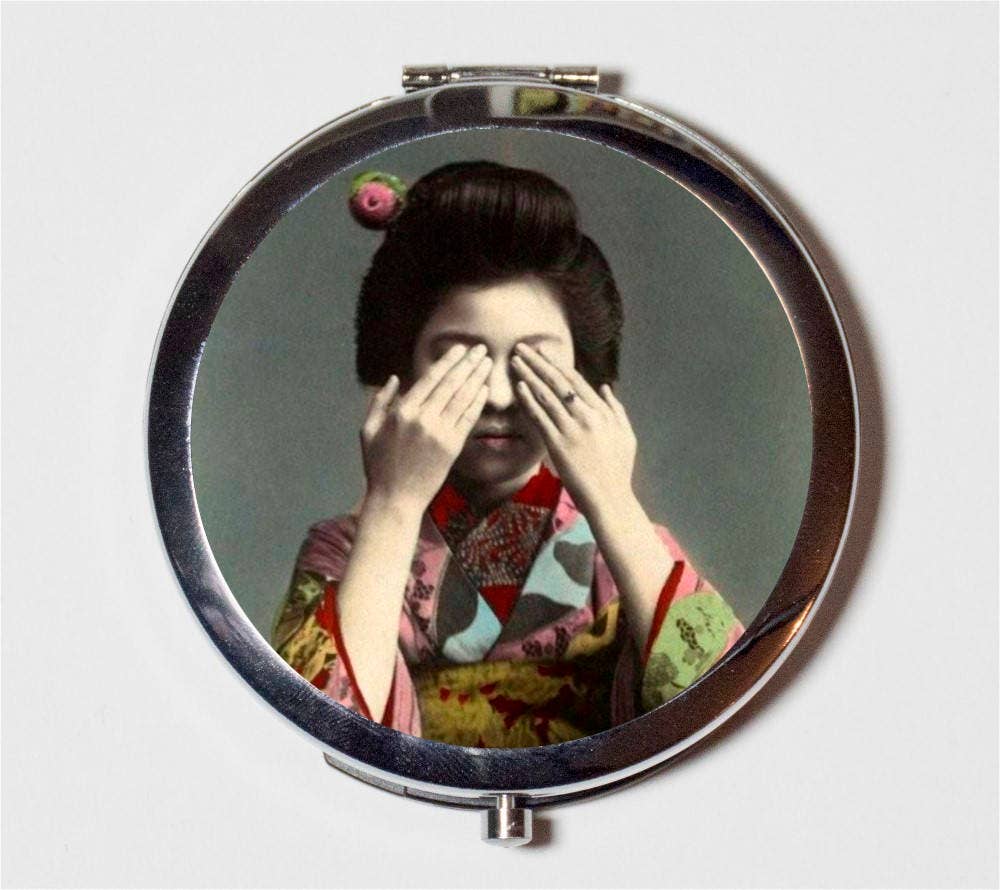Japanese Geisha Compact Mirror