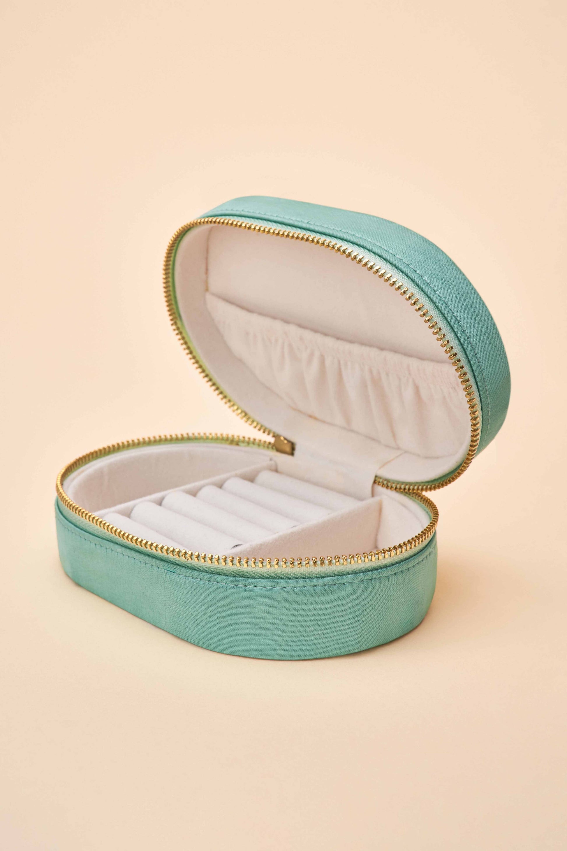 Mother’s Day silk travel  jewelry box 