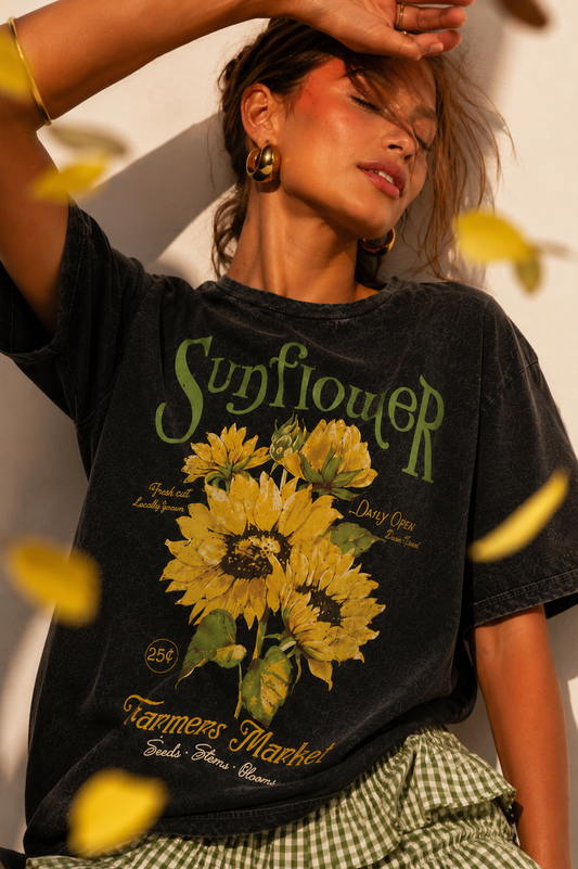 Sunflower Farmer's Market Bouquet Mineral Black Tee