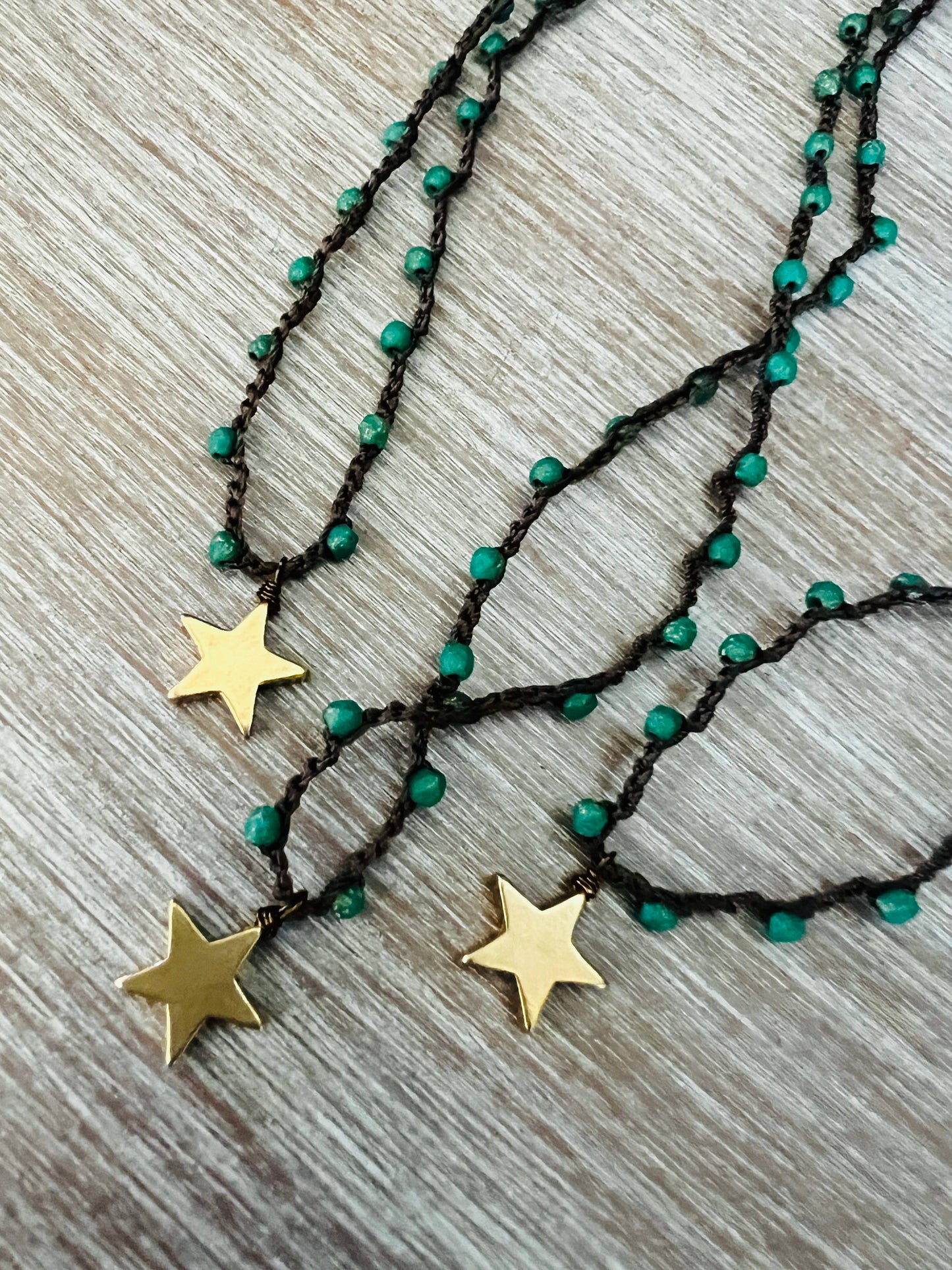 Forest Green Necklace With Shining Star Pendant