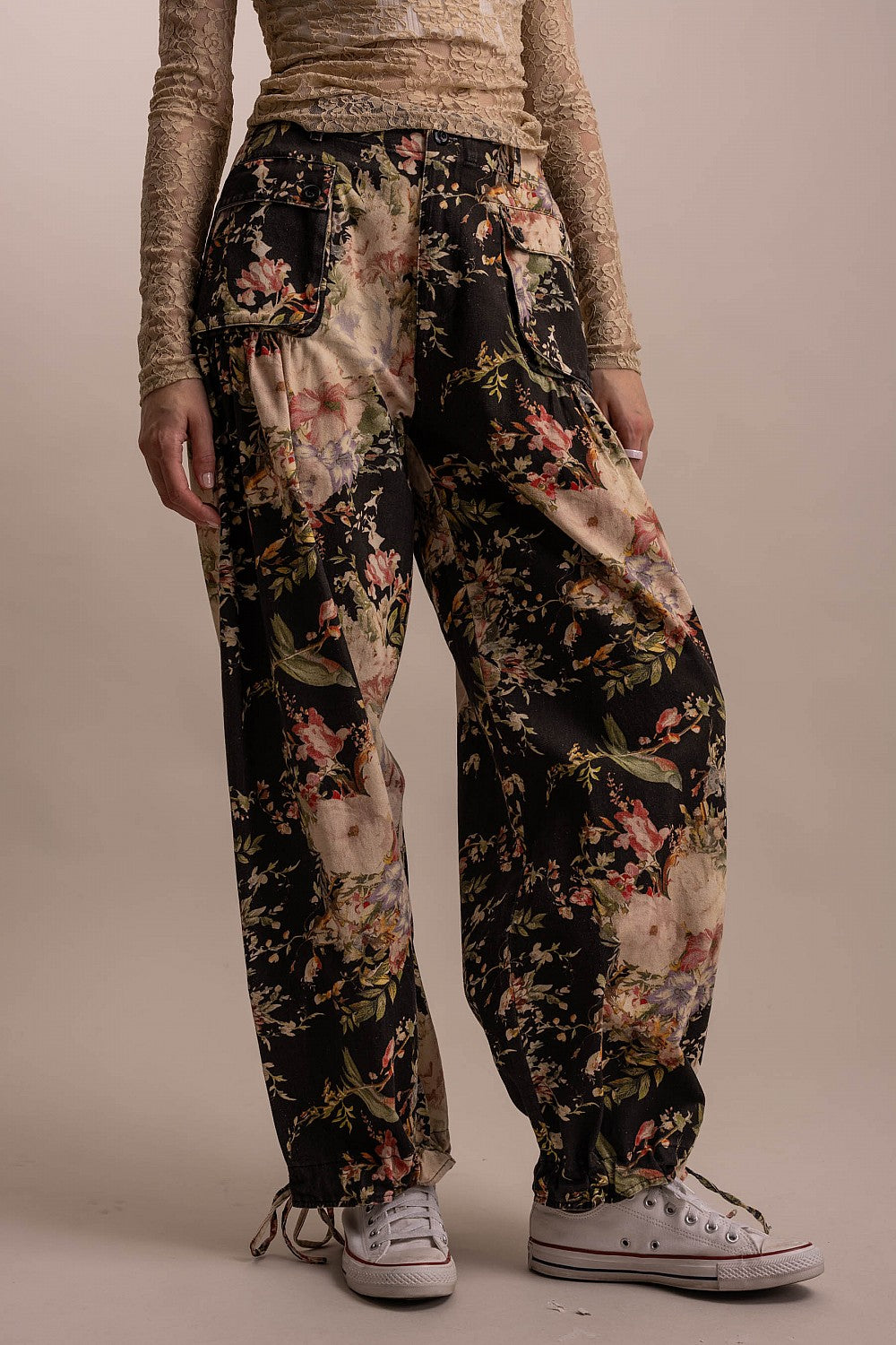 FLOWER PRINT ELASTIC WAIST PANTS WITH ADJUSTABLE HEM