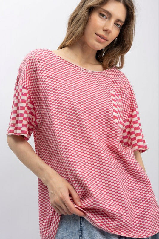 PINK CHECKERED SHORTSLEEVE SHIRT